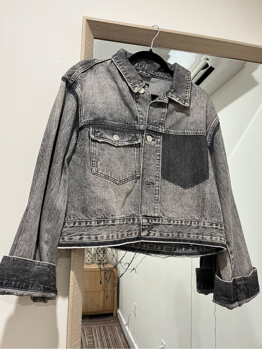 Women's Zara Grey Washed Denim Jacket - Classic Cropped Trucker size M